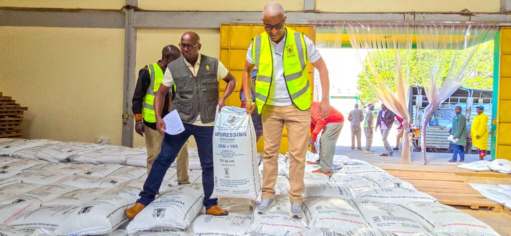 Top-Dressing Fertilizer Arrives at Eldoret NCPB Depot