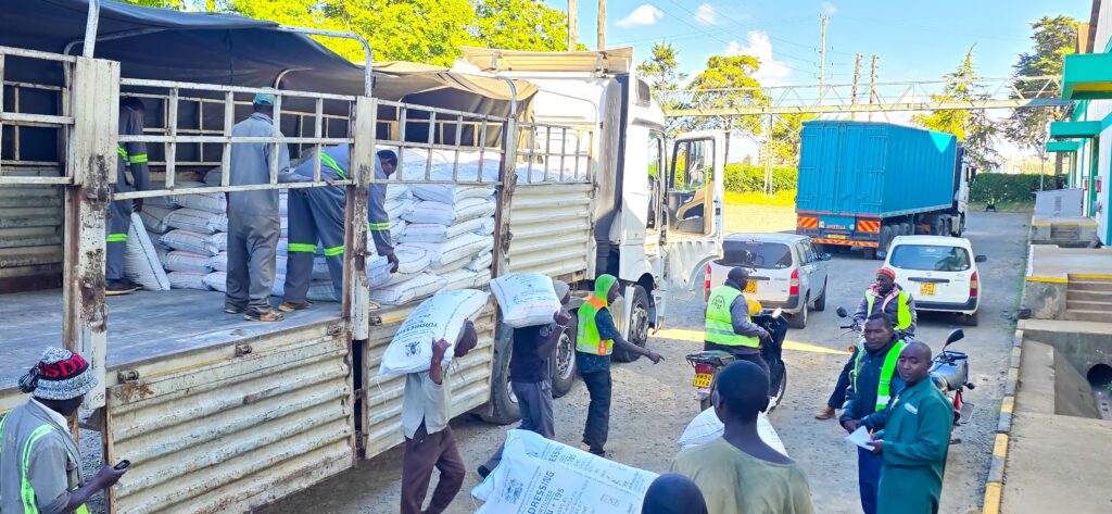 Top-Dressing Fertilizer Arrives at Eldoret NCPB Depot